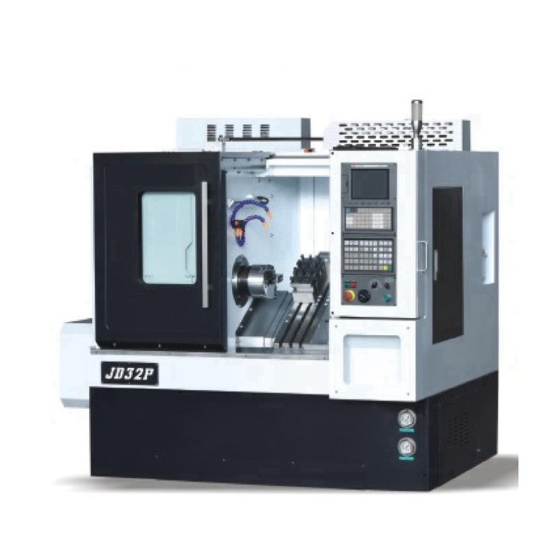 Automatický CNC stroj